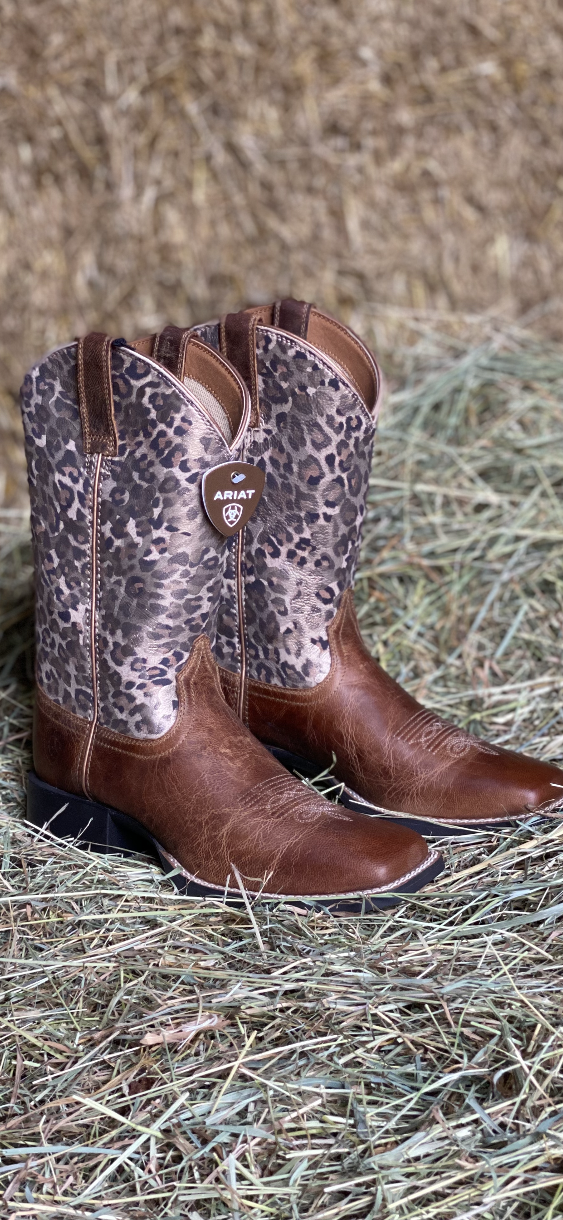 Ariat Women's Round Up Leopard